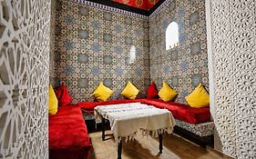 Riad O Ly